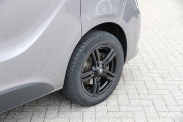 Voertuigafbeelding 5