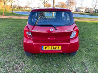 Voertuigafbeelding 6