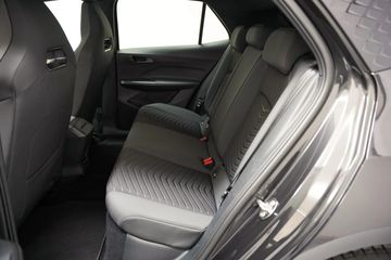 Voertuigafbeelding 9