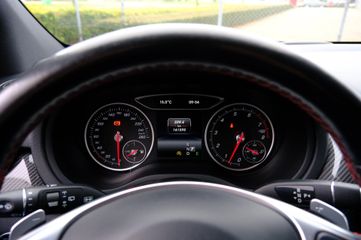 Voertuigafbeelding 12