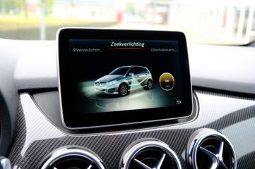 Voertuigafbeelding 16