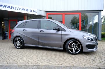 Voertuigafbeelding 3