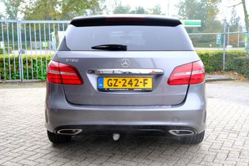 Voertuigafbeelding 7