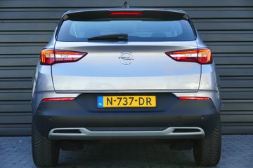 Voertuigafbeelding 4