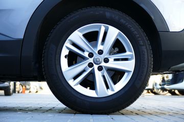 Voertuigafbeelding 9