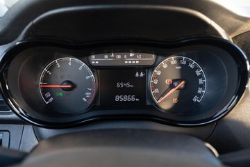 Voertuigafbeelding 21