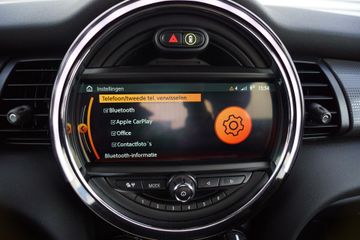 Voertuigafbeelding 12