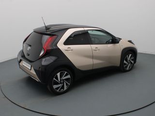 Voertuigafbeelding 10