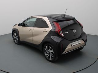 Voertuigafbeelding 12