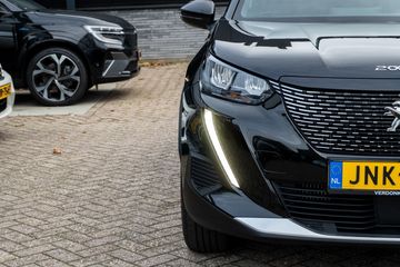 Voertuigafbeelding 5