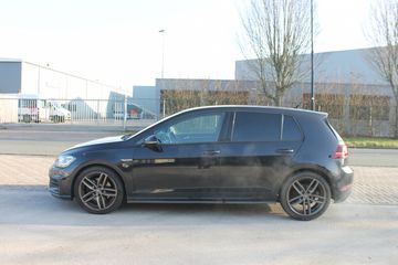 Voertuigafbeelding 1