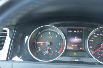 Voertuigafbeelding 13