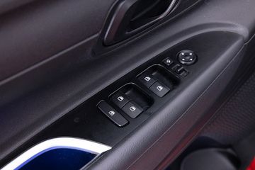 Voertuigafbeelding 7