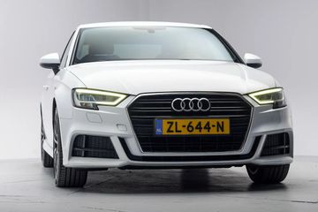 Voertuigafbeelding 32