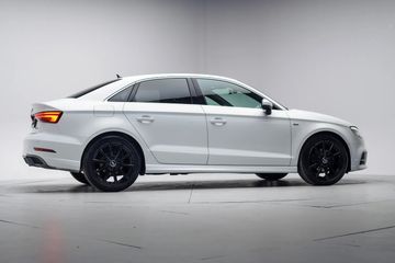 Voertuigafbeelding 44