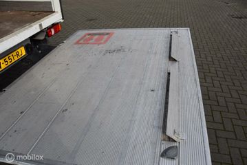 Voertuigafbeelding 6