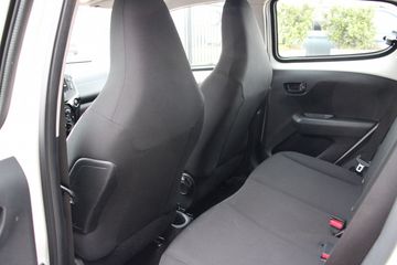 Voertuigafbeelding 10