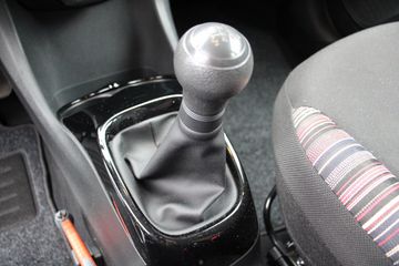 Voertuigafbeelding 19