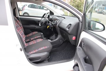 Voertuigafbeelding 8