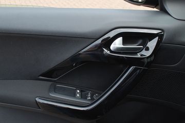 Voertuigafbeelding 32