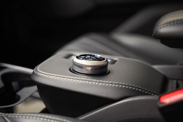 Voertuigafbeelding 25