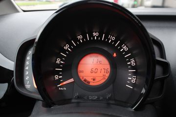 Voertuigafbeelding 30