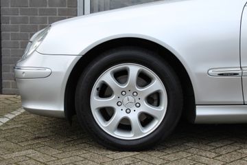 Voertuigafbeelding 32