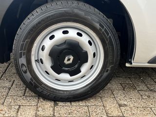 Voertuigafbeelding 18