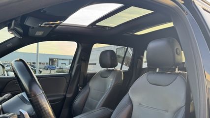 Voertuigafbeelding 7