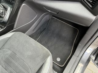 Voertuigafbeelding 35