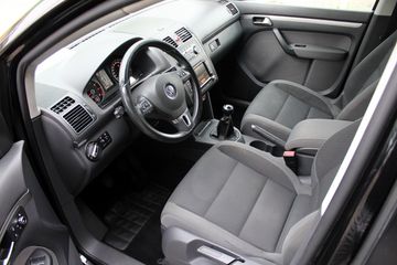 Voertuigafbeelding 8