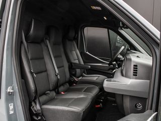 Voertuigafbeelding 13