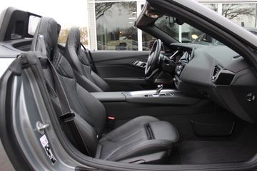 Voertuigafbeelding 9