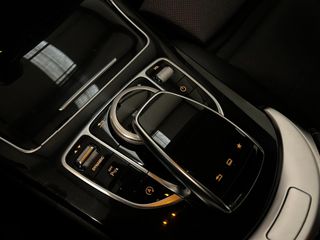 Voertuigafbeelding 16