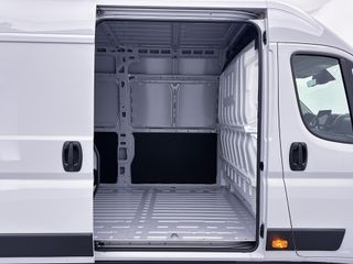 Voertuigafbeelding 16