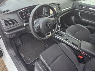 Voertuigafbeelding 5