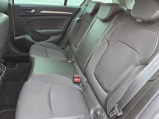 Voertuigafbeelding 8