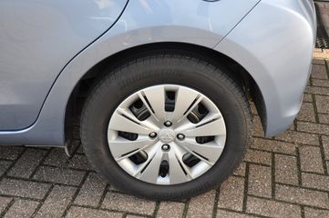 Voertuigafbeelding 9