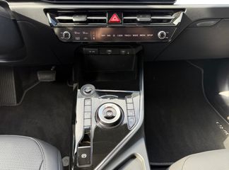 Voertuigafbeelding 7