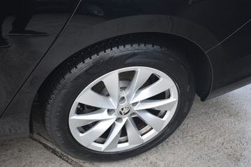 Voertuigafbeelding 2