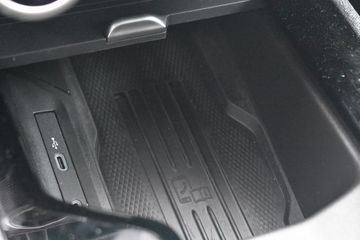 Voertuigafbeelding 25