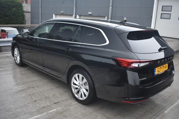 Voertuigafbeelding 31