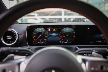 Voertuigafbeelding 25