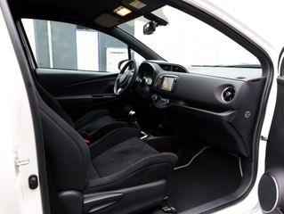 Voertuigafbeelding 9