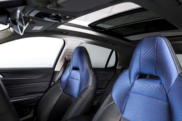 Voertuigafbeelding 6