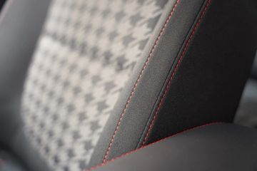 Voertuigafbeelding 19