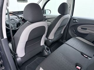 Voertuigafbeelding 14