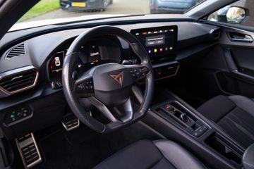 Voertuigafbeelding 3