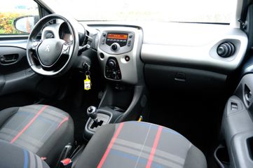 Voertuigafbeelding 4