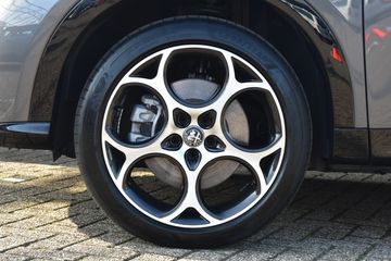 Voertuigafbeelding 26